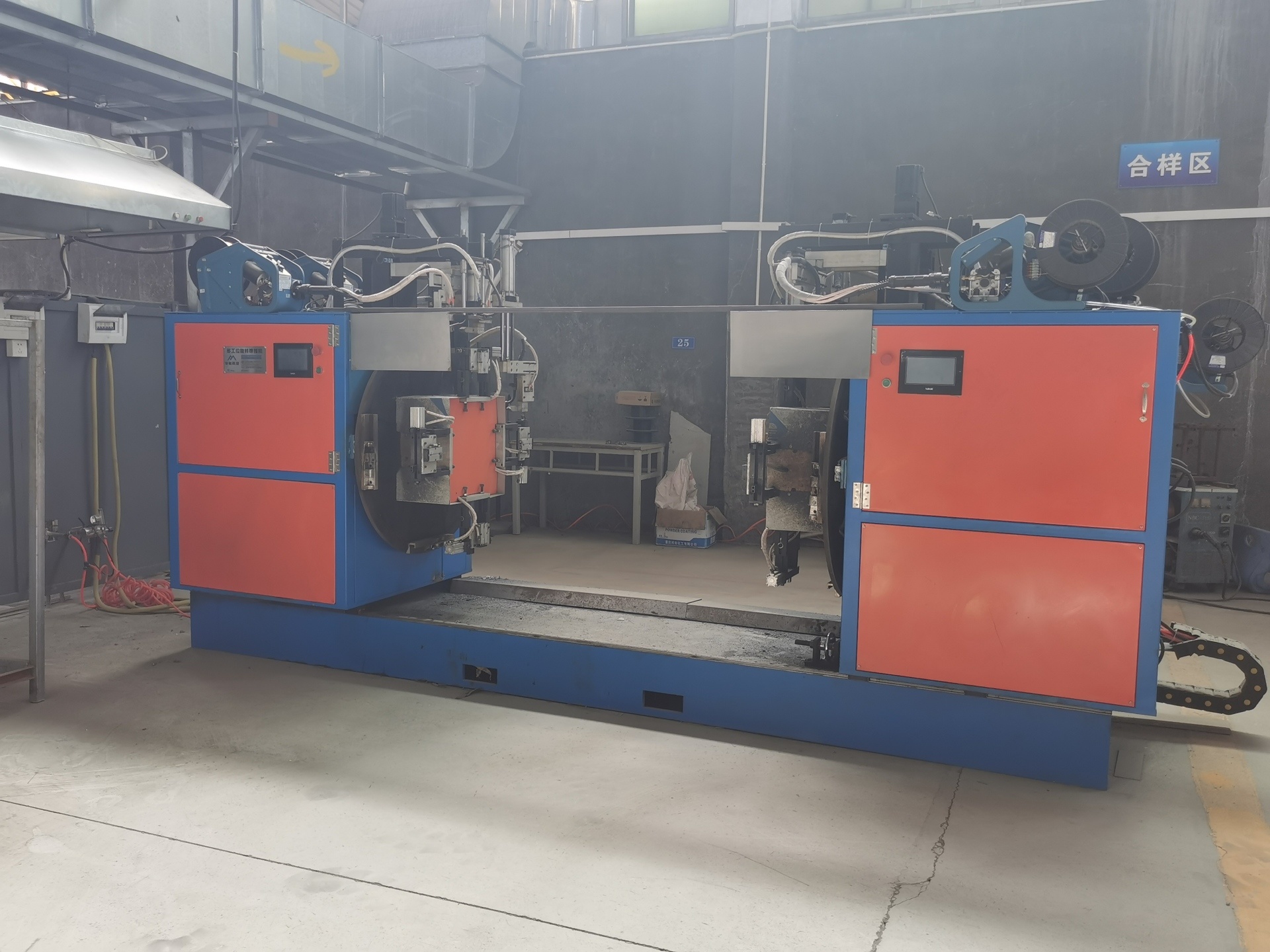 多工位旋转焊机